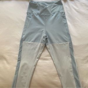 Nikki Blackketter x Gymshark V2 light blue leggings (XS)